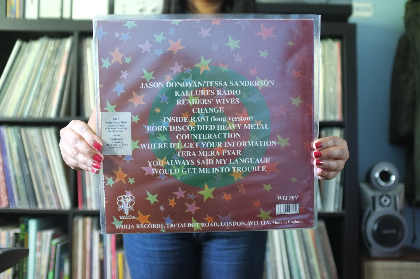 Cornershop - Hold On It Hurts
