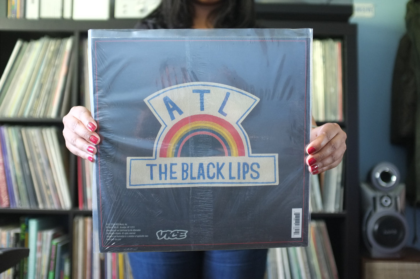 The Black Lips - Underneath The Rainbow