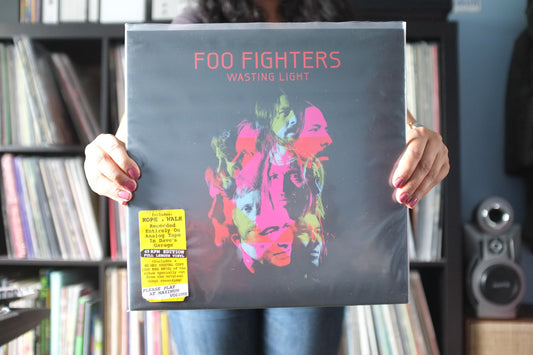 Foo Fighters - Wasting Light