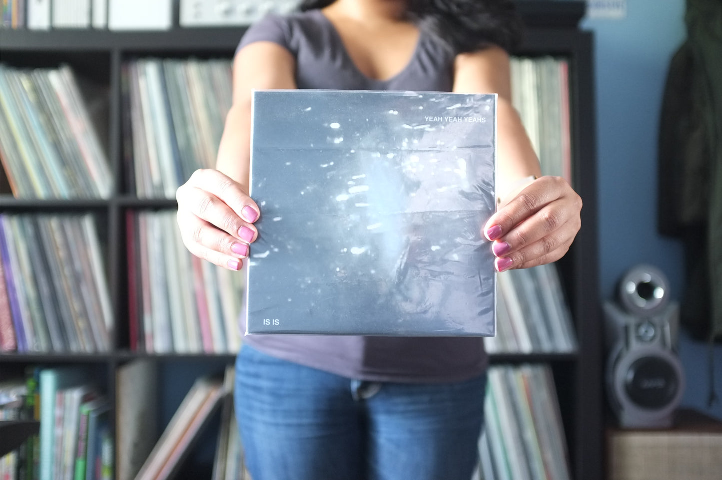Yeah Yeah Yeahs - Is Is